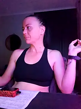 MrsBunnyBum online show from May 2026 05:47:02 AM