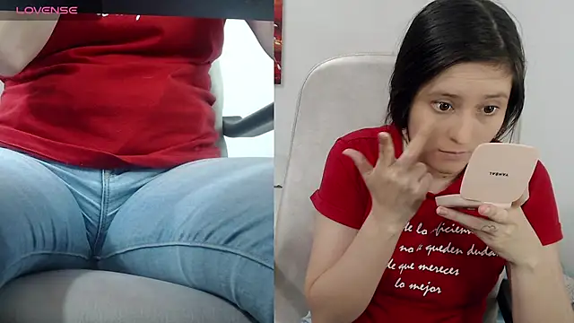 Snapshot of tania_sweet__ chatting on July 2026 03:03:01 PM tania sweet online show from July 2026 03:03:01 PM