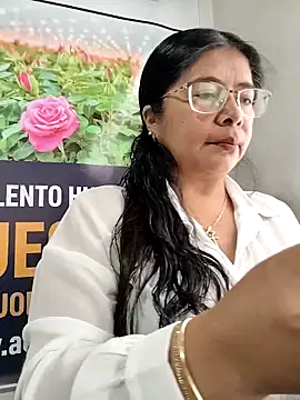   valentina18 online show from March 2026 01:06:02 PM