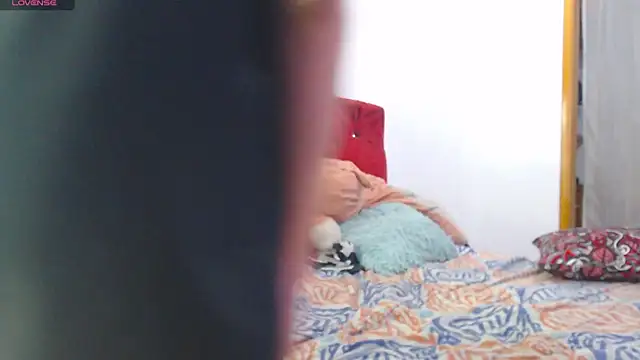 LAICK 01 online show from April 2026 05:47:02 AM