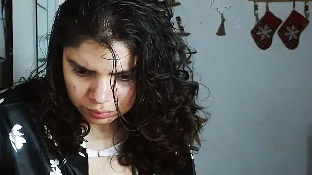 Nikkykora15 online show from December 2025 01:10:01 AM