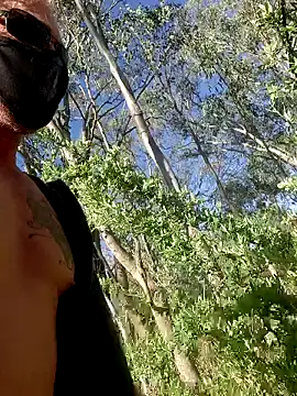 wilfukany1 online show from December 2024 09:15:01 PM