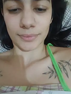 Mamamiabr online show from May 2026 11:13:02 PM
