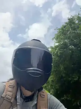 alicewonder09 online show from April 2026 07:17:02 PM