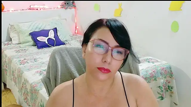 hottplay online show from March 2026 10:00:02 PM