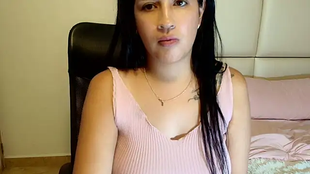 sara2520 online show from May 2026 02:08:02 AM