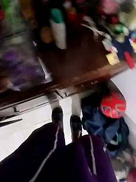 Snapshot of FinnedShopping chatting on February 2026 09:09:02 PM FinnedShopping online show from February 2026 09:09:02 PM