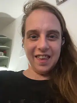 LadyChantale online show from March 2026 08:19:01 AM