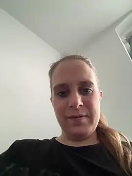 LadyChantale online show from June 2026 05:28:02 AM