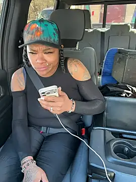 HaloRodeoLover2 online show from March 2026 02:53:02 PM