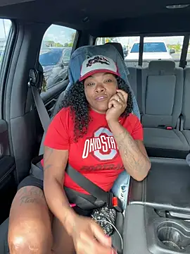 HaloRodeoLover2 online show from April 2026 02:09:01 PM