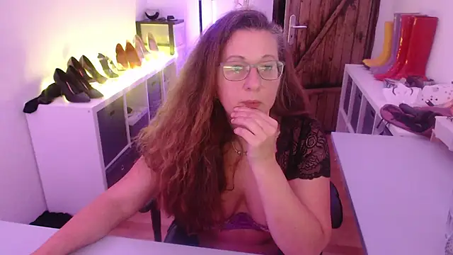 Snapshot of GeilesLuder75 chatting on December 2025 06:07:01 AM GeilesLuder75 online show from December 2025 06:07:01 AM