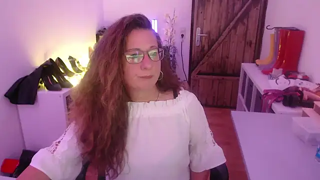 Snapshot of GeilesLuder75 chatting on December 2025 04:38:01 PM GeilesLuder75 online show from December 2025 04:38:01 PM