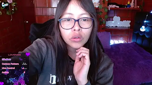 MidoriQuiinn online show from March 2026 02:23:02 PM