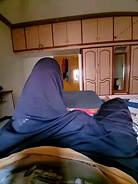 vansh1802 online show from November 2025 07:52:01 AM