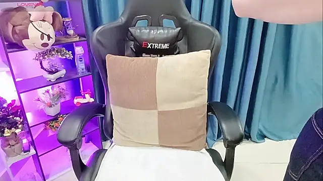 Yuki-yio online show from March 2026 01:20:01 AM