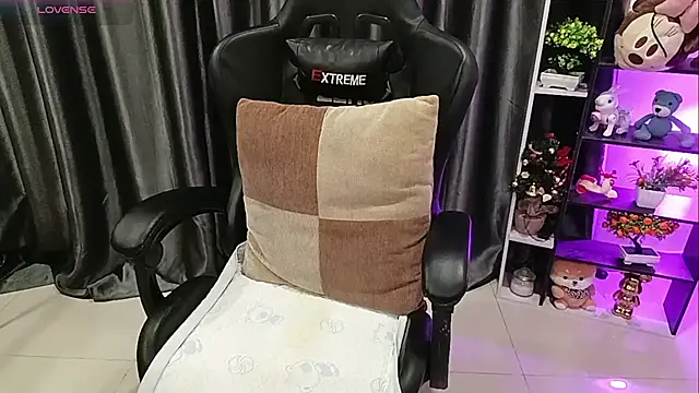 Yuki-yio online show from April 2026 01:18:02 AM