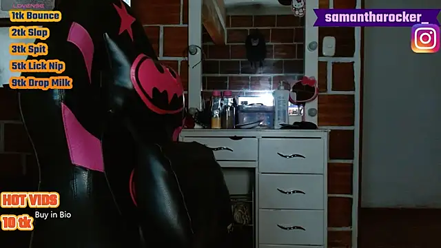 samantharocker5 online show from April 2026 01:23:02 PM