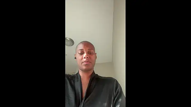 HoneyDripHer online show from November 2025 03:01:02 PM