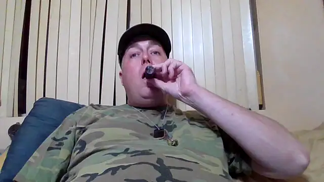 ThriilSergeant15 online show from December 2024 02:19:02 AM