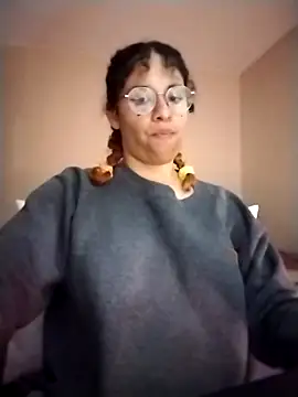 EmmaMelissa0521 online show from March 2026 01:02:01 AM