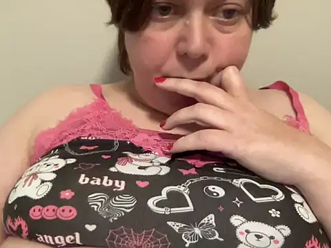 ParisNova online show from December 2024 07:54:01 PM