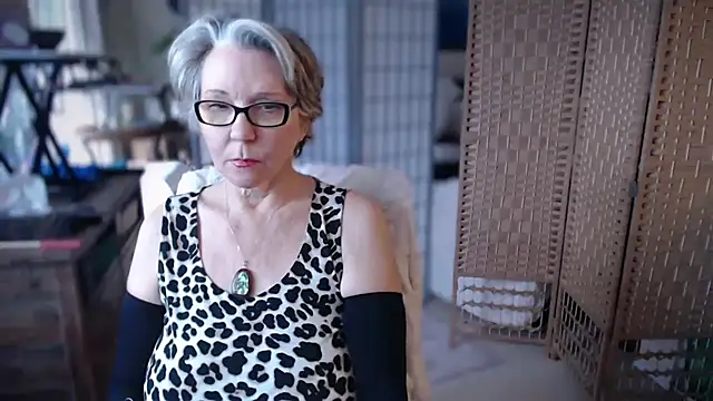 petradaniels online show from February 2026 07:25:02 PM