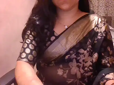 Pinky 4 online show from June 2026 06:50:01 PM