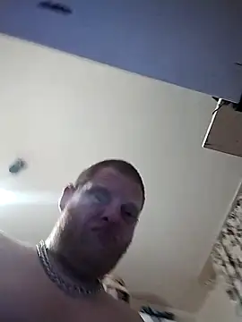 Baumhackel online show from April 2026 01:59:02 AM