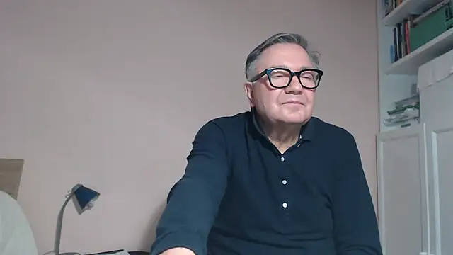 YOU6me online show from March 2026 04:57:02 PM