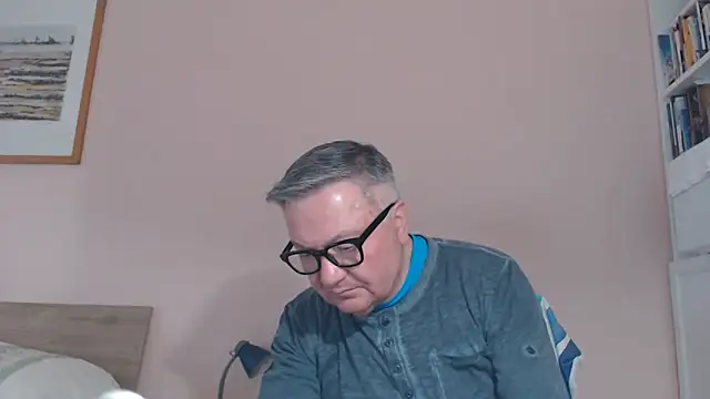 YOU6me online show from April 2026 07:26:02 AM