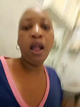 winterqueenx online show from March 2025 02:18:02 AM