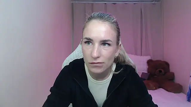 Snapshot of DeboraHorny chatting on May 2026 06:07:02 AM DeboraHorny online show from May 2026 06:07:02 AM