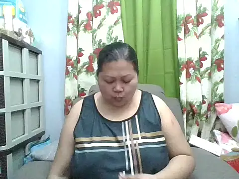 hornyKENDAH online show from April 2026 05:20:02 PM