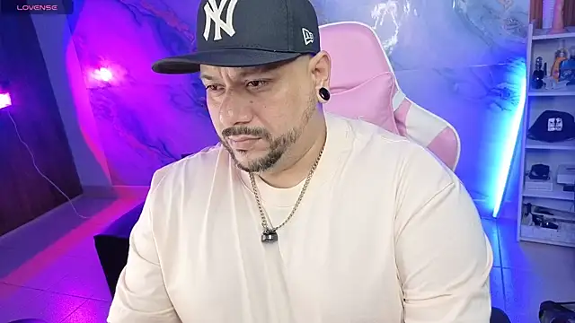 jacoob woods online show from April 2026 01:19:01 AM