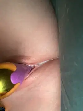 Snapshot of ToysRus24 chatting on March 2026 07:09:01 PM ToysRus24 online show from March 2026 07:09:01 PM