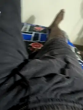 Snapshot of giri1817 chatting on January 2026 03:06:01 PM giri1817 online show from January 2026 03:06:01 PM