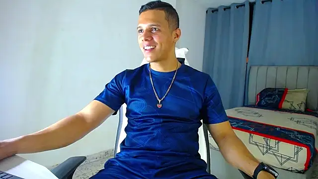 Snapshot of DavidAngell7 chatting on February 2026 04:18:02 AM DavidAngell7 online show from February 2026 04:18:02 AM