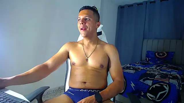 Snapshot of DavidAngell7 chatting on February 2026 03:47:01 AM DavidAngell7 online show from February 2026 03:47:01 AM