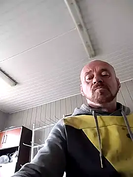 Snapshot of wilkalfa chatting on October 2025 10:22:02 AM wilkalfa online show from October 2025 10:22:02 AM