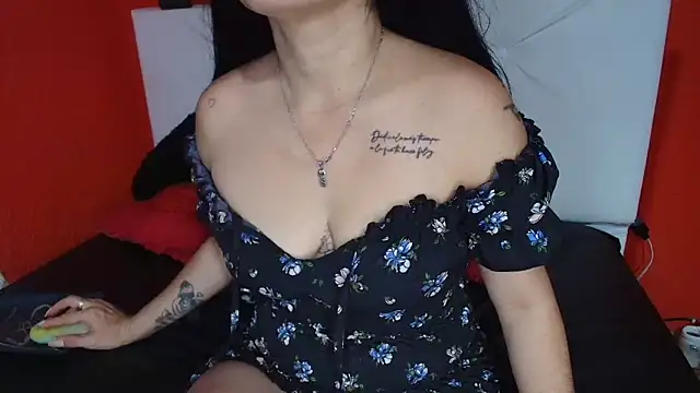 Tania mature online show from November 2025 05:13:01 PM