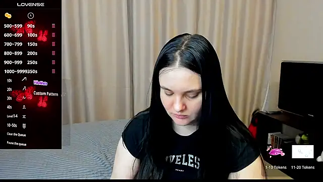 AlanaBrox online show from March 2026 07:17:01 PM