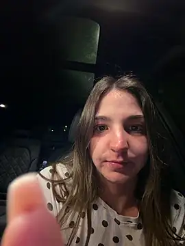 DoriDeluxe66 online show from February 2026 09:51:01 PM