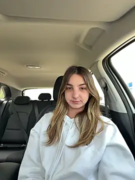 DoriDeluxe66 online show from April 2026 09:26:01 AM