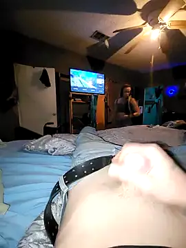 Snapshot of BreakBread974 chatting on March 2025 04:54:02 PM BreakBread974 online show from March 2025 04:54:02 PM