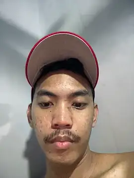 BoYofTheWorld 21 online show from May 2026 06:04:01 PM