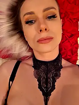 AureliaDoux online show from April 2026 03:35:02 PM