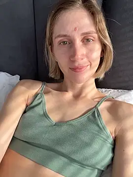 Feral berry 8133 online show from February 2025 06:26:02 AM