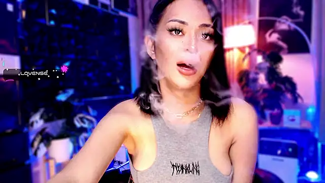 Thalia Cambridge online show from April 2026 12:06:02 PM