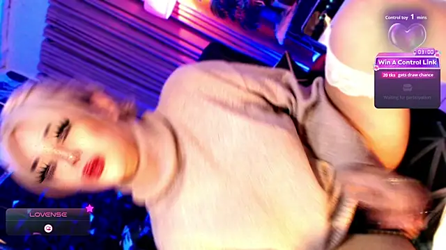 Thalia Cambridge online show from April 2026 06:27:01 PM